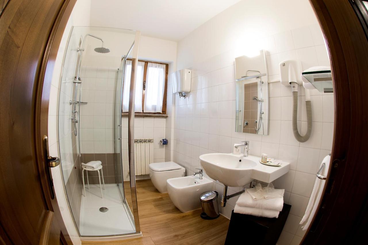 Locanda Giustini Assisi Buitenkant foto